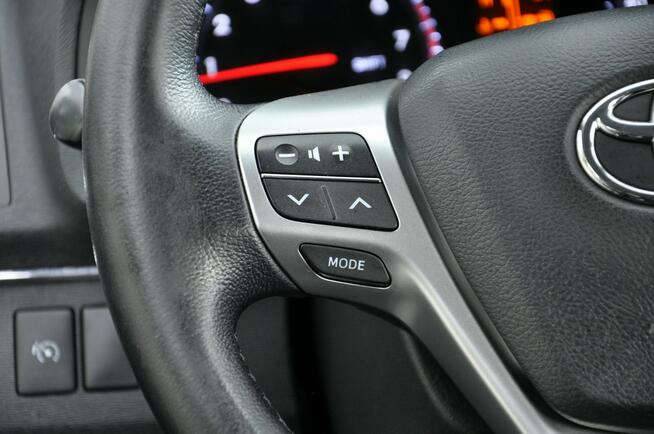 Toyota Avensis 1,8VVTi 147KM Executive/Navi/Alkantara/Alufelgi/Kamera/Ledy/PółSkóry
