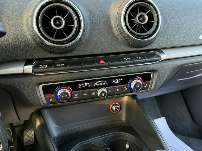 Audi A3 2,0TDi 150KM/Quattro/Navi/Alufelgi/Parktronic/Xenon/Led/Serwis