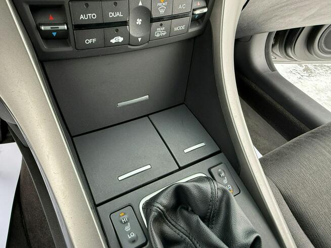 Honda Accord Tourer 2.2i-DTEC 150KM ELegance/USB/Podgrzewane fotele/Serwis/Alu/