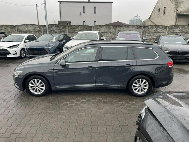 Volkswagen Passat Variant DSG Podgrzewanie Klimatronic: 3 strefy