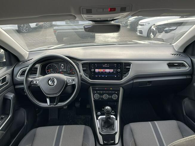 Volkswagen T-Roc Klimatronik Podgrzewanie Czujniki parkowania 150KM