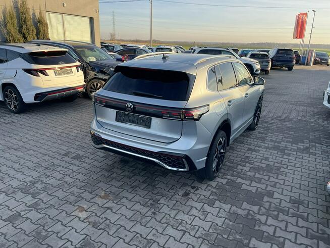 Volkswagen Tiguan R-Line eHybrid Automat Klimatronik Kamera Virtual 204KM