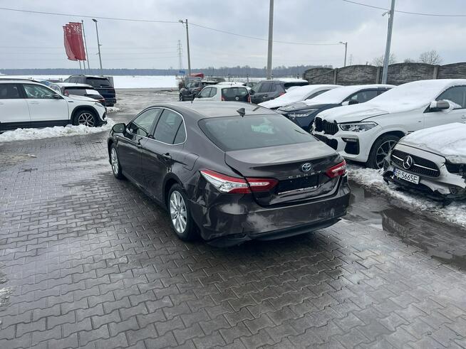 Toyota Camry Automat Hybryda Skóra Klimatronik Kamera Podgrzewanie 218KM