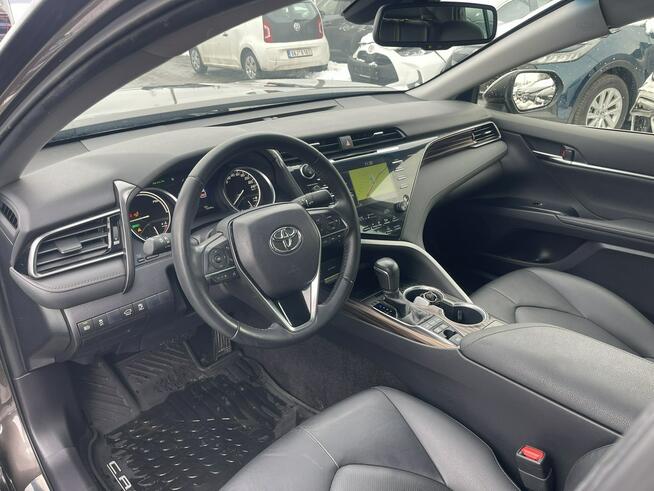Toyota Camry Automat Hybryda Skóra Klimatronik Kamera Podgrzewanie 218KM