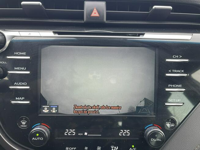 Toyota Camry Automat Hybryda Skóra Klimatronik Kamera Podgrzewanie 218KM