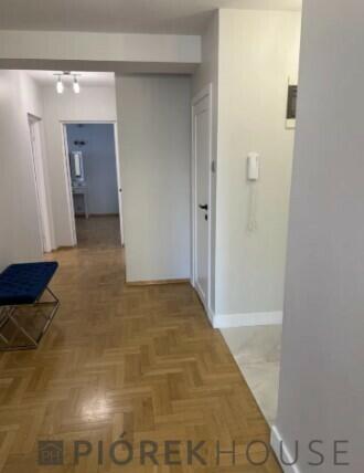 4-pokojowe mieszkanie na Woli