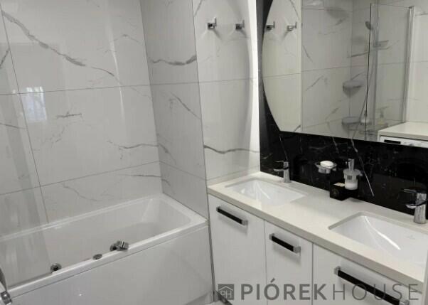 4-pokojowe mieszkanie na Woli