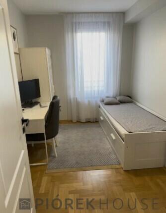 4-pokojowe mieszkanie na Woli