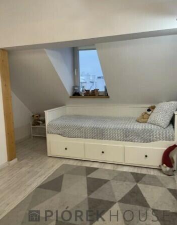 Dwupoziomowe mieszkanie na Ochocie