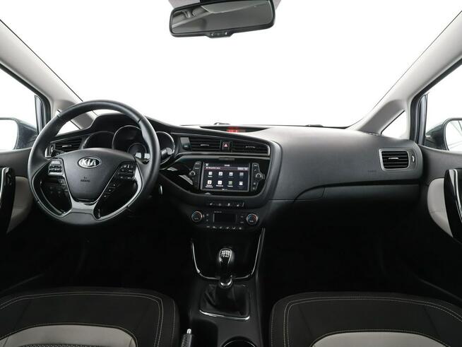 Kia Cee'd Dream-Team navi kamera grzane fotele tempomat