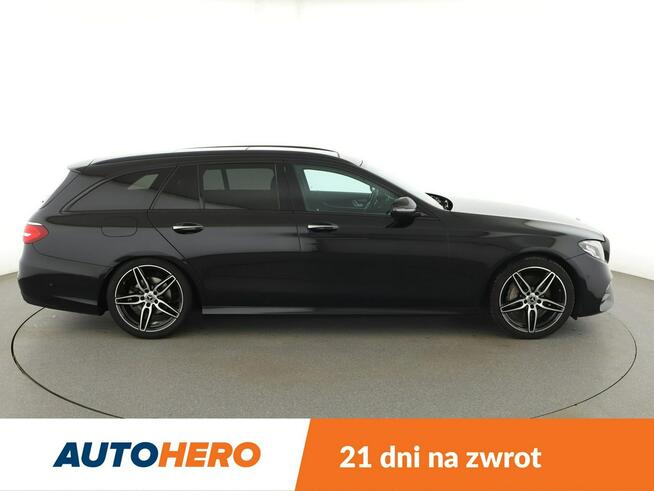 Mercedes E 220 FV-23% AMG-Line Automat Panorama Navi Kamera cofania Klimatyzacja Pod