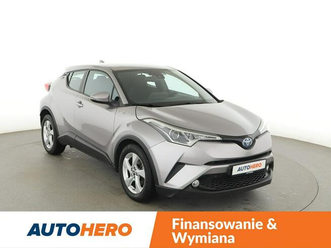 Toyota C-HR navi kamera ACC LED