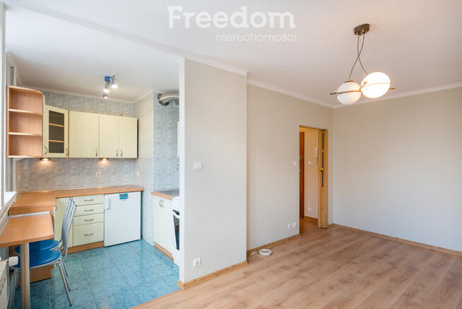 Wygodne 2 pokojowe mieszkanie w spokojnej okolicy