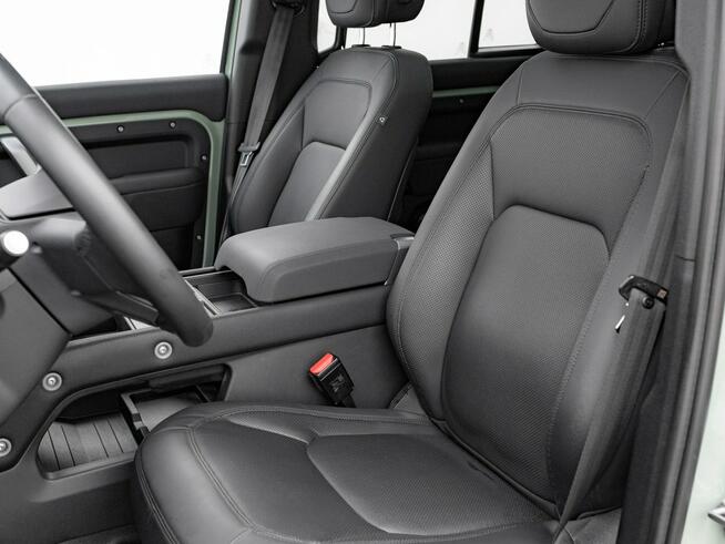 Land Rover Defender PY66839#110 3.0 D300 mHEV SE Podgrz.i wentyl.f Salon PL VAT23%