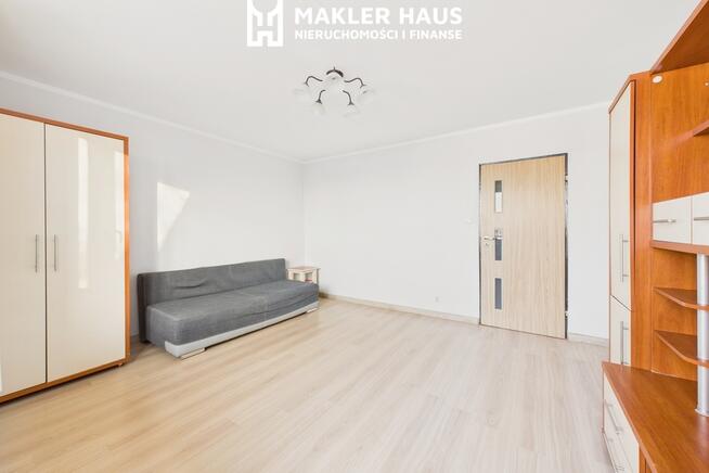 Przestronne 2-pokojowe mieszkanie w samym centrum.