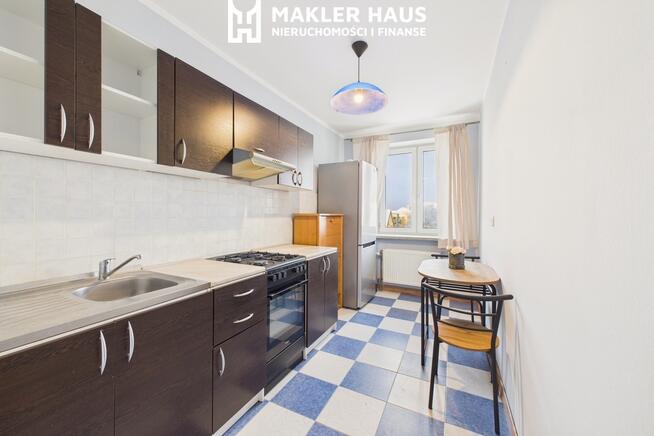 Przestronne 2-pokojowe mieszkanie w samym centrum.