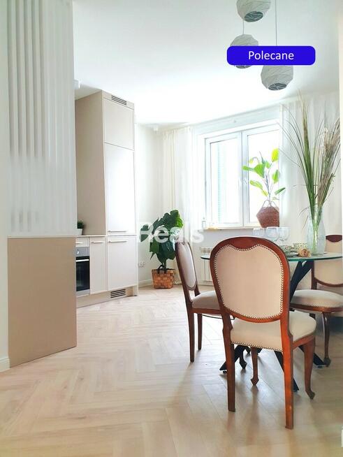 TAM, GDZIE SŁOŃCE WSTAJE I ZACHODZI