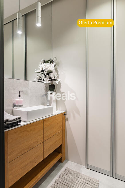 NOWE * KLIMATYZACJA *GARAŻ *KOMÓRKA LOKATORSKA