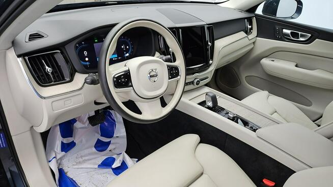 Volvo XC 60 B4 B Plus Bright aut ! Z Polskiego Salonu ! Faktura VAT !