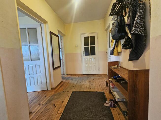 Budynek gospodarczy z garażem i warsztatem