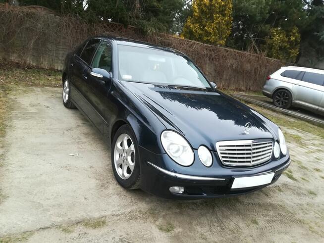 MERCEDES E211 AUTOMAT 1,8i 2003/4r SEDAN SERWIS ZADBANY EKON