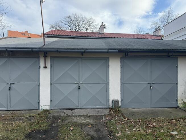 Garaż w ścisłym centrum Jeleniej Góry 479,99 zł/m-ąc