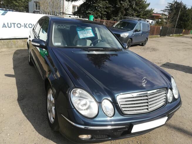 MERCEDES E211 AUTOMAT 1,8i 2003/4r SEDAN SERWIS ZADBANY EKON