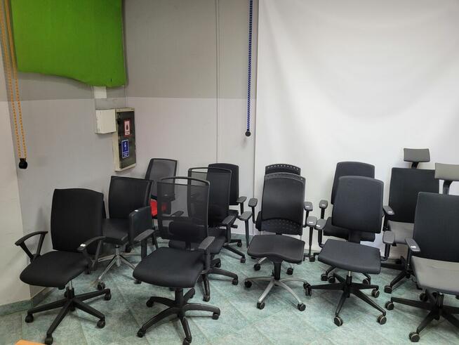 Meble biurowe używane ( biurka , szafy , krzesła , fotele )