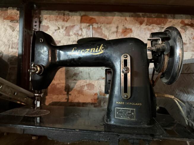 Sprzedam maszynkę do szycia