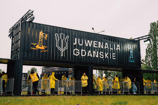 Kontenery na imprezy plenerowe i masowe