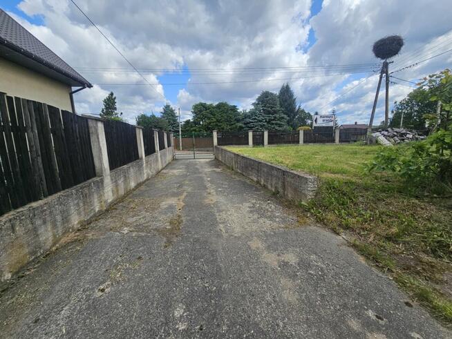 Budynek gospodarczy z garażem i warsztatem