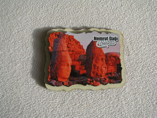 Magnes na lodówkę Nemrut Dagi magnetyczna pamiątka z Turcji