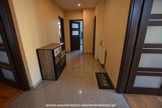 Dom w centrum Słomnik