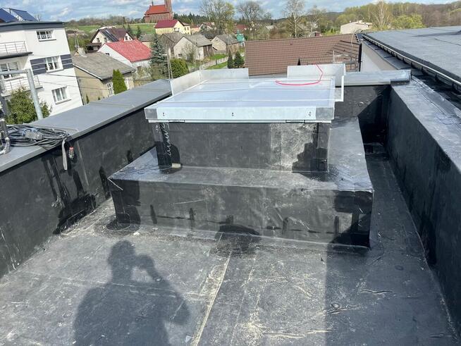 Hydroizolacje i izolacje powierzchni płaskich