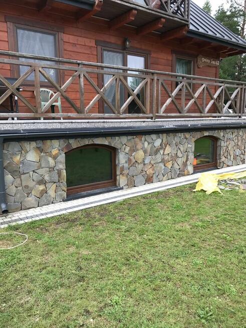 ALTANY, GRILLE, WĘDZARNIE, PODŁOŻA, SCHODY, MURY, KOMINKI