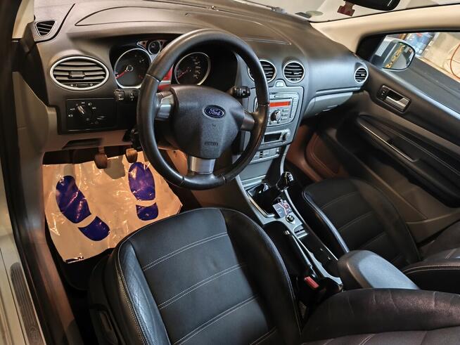 Pranie tapicerki samochodowej