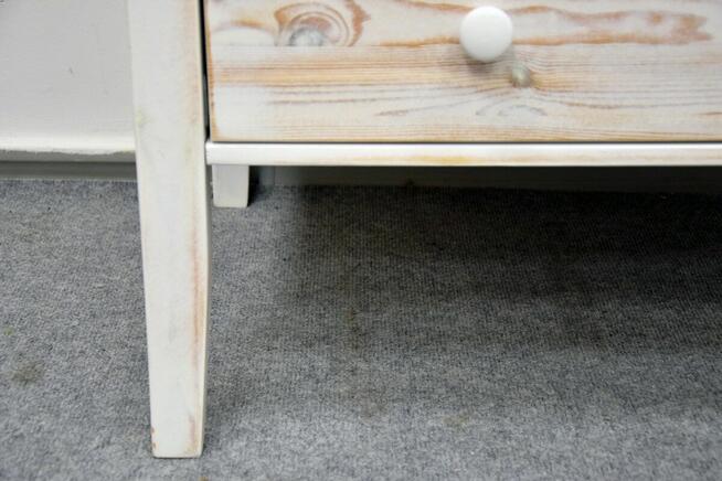 komoda z szufladami z drewna sosnowego - jak nowa