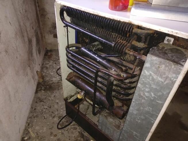 Lodówka elektryczna KRA SAP-N 1964 50L 90W 220V lata 60 Vint