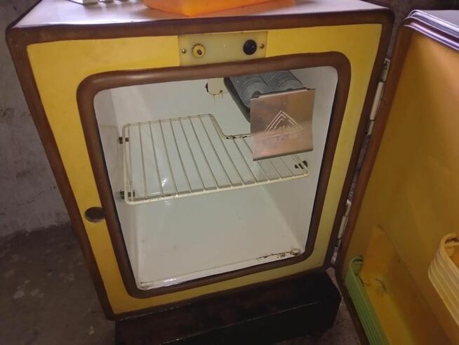 Lodówka elektryczna KRA SAP-N 1964 50L 90W 220V lata 60 Vint