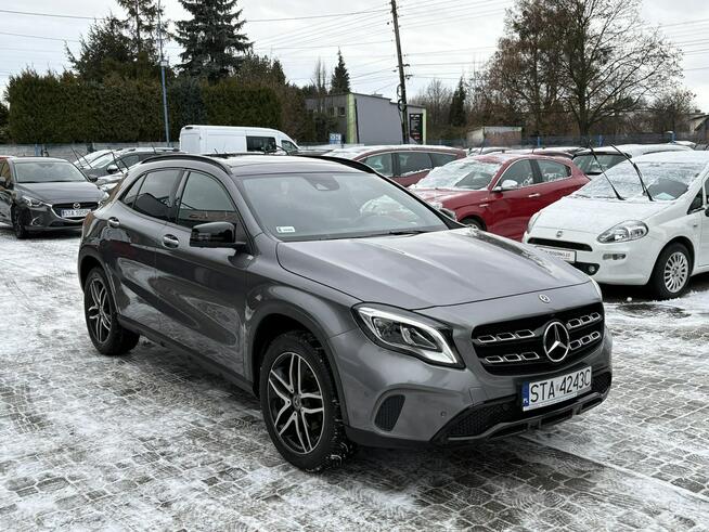 Mercedes GLA 220 Rezerwacja