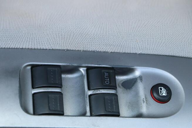 Volkswagen Touran klimatronic, 6-bieg,tempomat,zarejestrowany