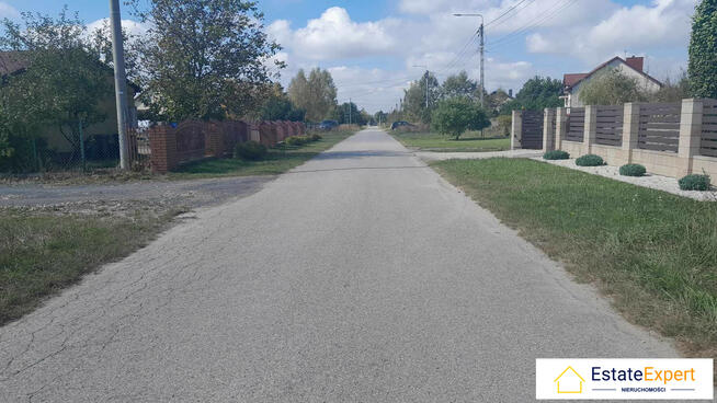 Atrakcyjna działka budowlana w pełni uzbrojona Bęczków