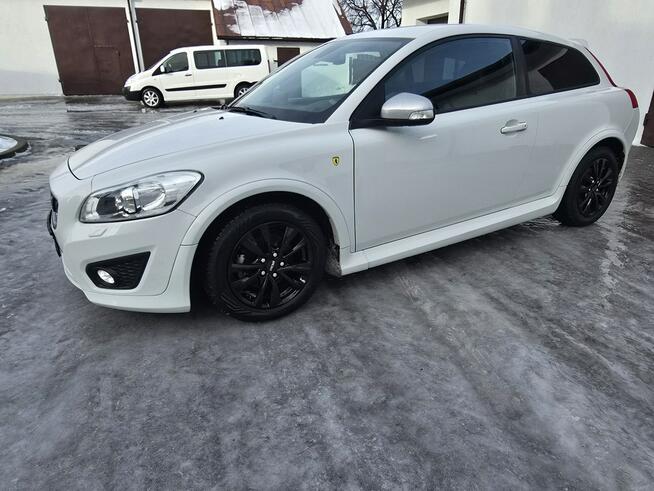 Volvo C30 1,6HDI Skóry.Navi.R-Design.Parktronic.Xenony.Ledy.Parktronic.Serwis