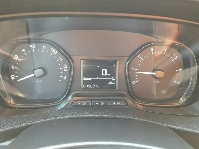 Citroen Jumpy Zarejestrowany i ubezpieczony. Bardzo ładny.