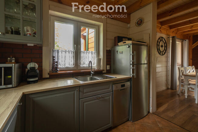 Wyjątkowy dom nad jeziorem Dąbrowa Wielka, Samin