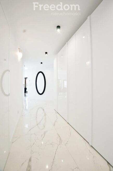 Nowoczesny apartament blisko centrum