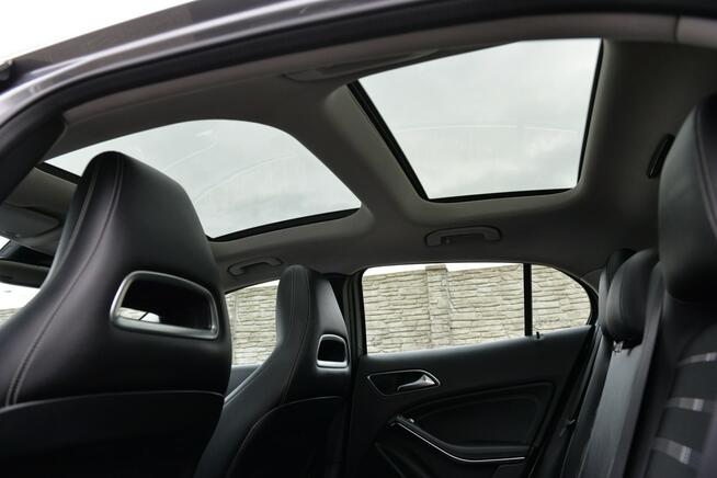 GLA 180 Full LED Navi Kamera Asystenci Szyberdach Półskóra