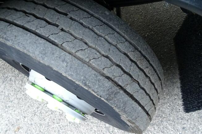 Mercedes Atego 1621 tylko 252 tys.km udokumentowane, kontener z windą