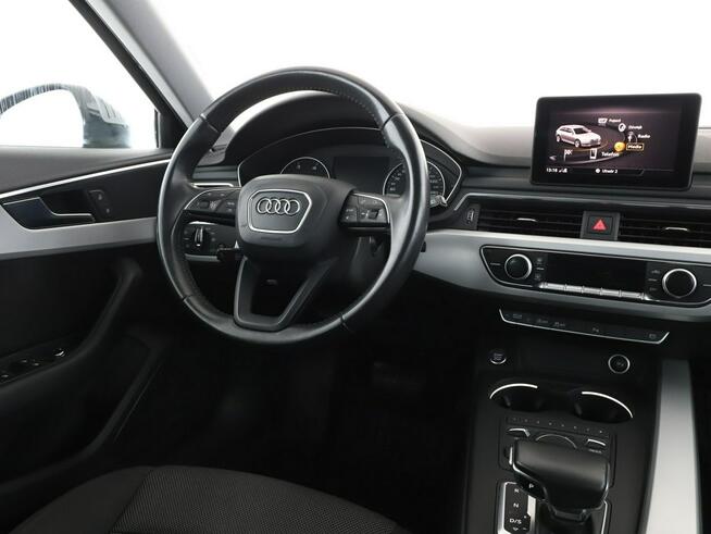 Audi A4 S-tronic bi-xenon/LED navi klima auto (3 strefy) czujniki parkowania
