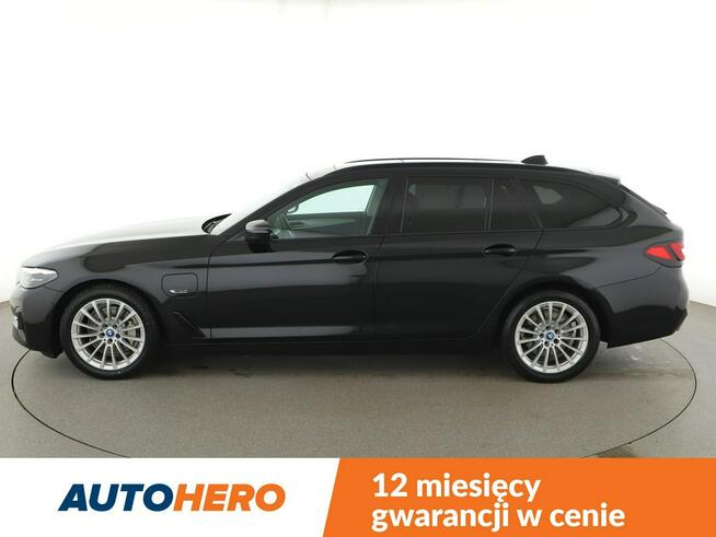 FV23 520e PHEV Automat Panorama Navi Tempomat Head-Up Grzana Skóra LED